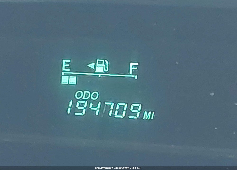 2005 TOYOTA PRIUS VIN: JTDKB20U753083482