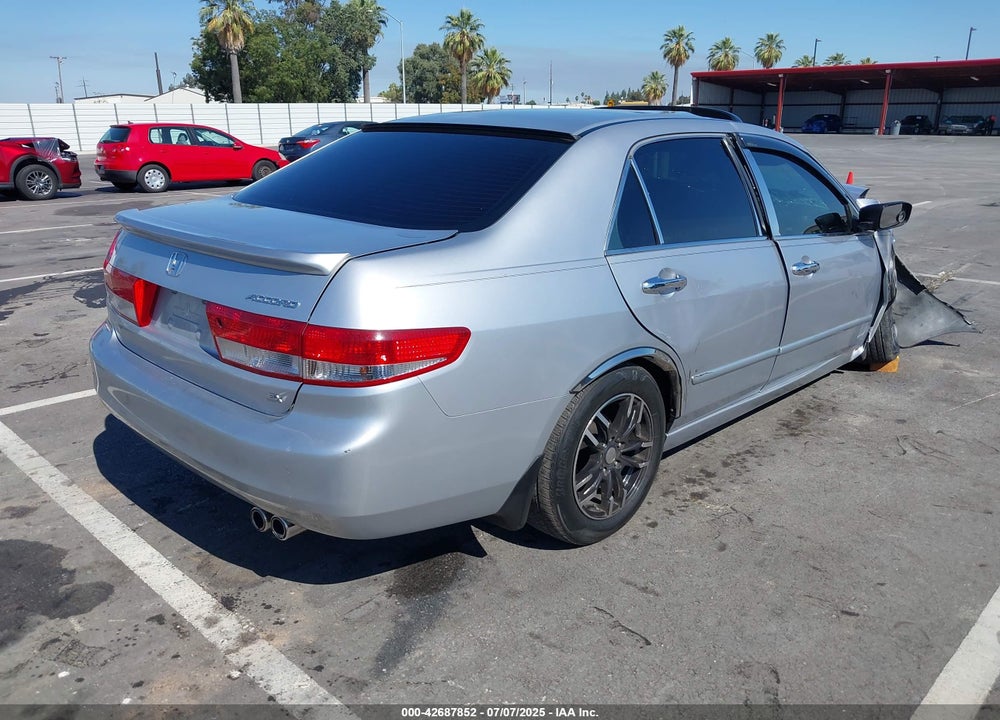 2004 HONDA ACCORD 2.4 EX VIN: JHMCM56794C018812