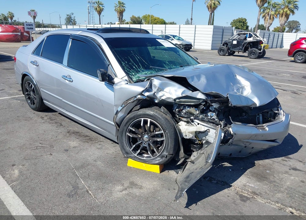 2004 HONDA ACCORD 2.4 EX VIN: JHMCM56794C018812