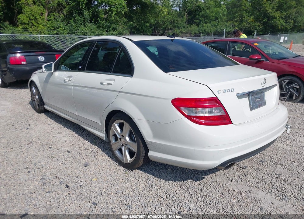 2010 MERCEDES-BENZ C 300 VIN: WDDGF8BB9AF478674