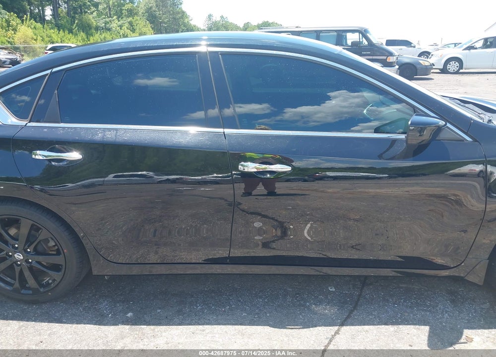 2017 NISSAN ALTIMA VIN: 1N4AL3APXHC247390