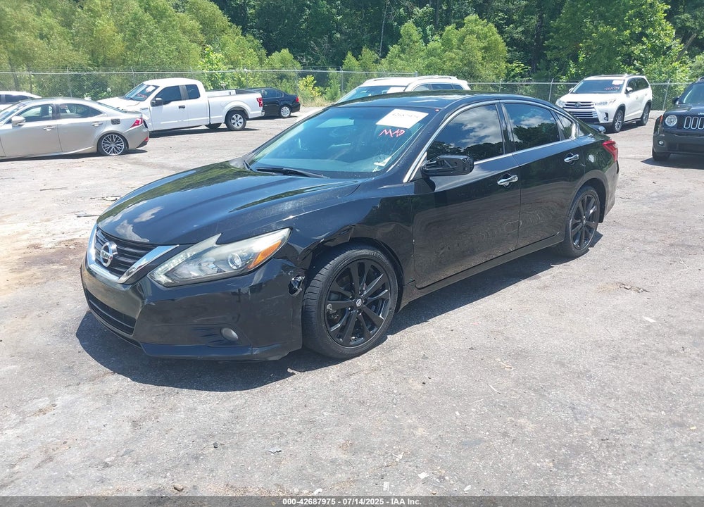 2017 NISSAN ALTIMA VIN: 1N4AL3APXHC247390