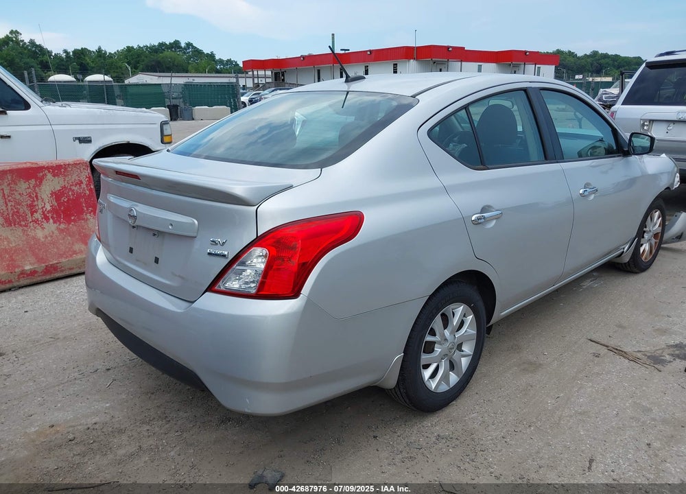 2018 NISSAN VERSA 1.6 SV VIN: 3N1CN7AP4JL842091