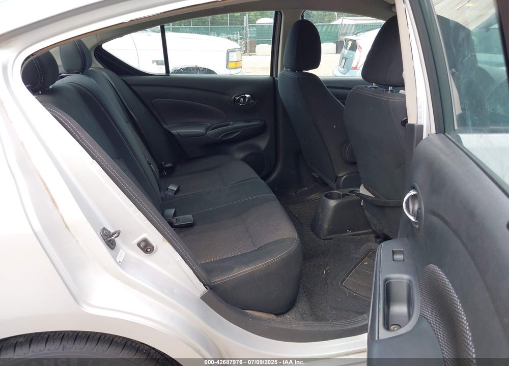 2018 NISSAN VERSA 1.6 SV VIN: 3N1CN7AP4JL842091