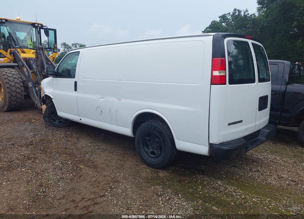 2008 CHEVROLET EXPRESS WORK VAN VIN: 1GCFG15XX81186380