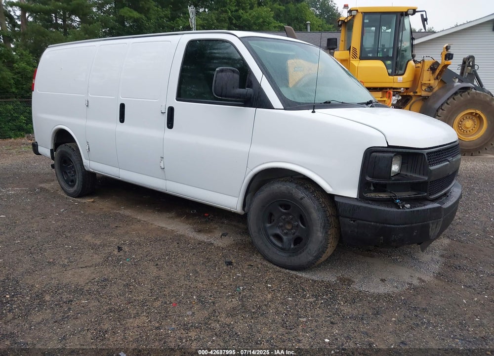 2008 CHEVROLET EXPRESS WORK VAN VIN: 1GCFG15XX81186380