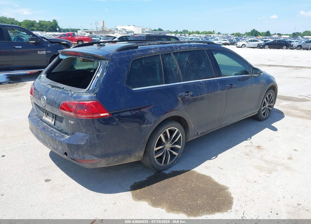 2016 VOLKSWAGEN GOLF SPORTWAGEN VIN: 3VWC17AU8GM520407