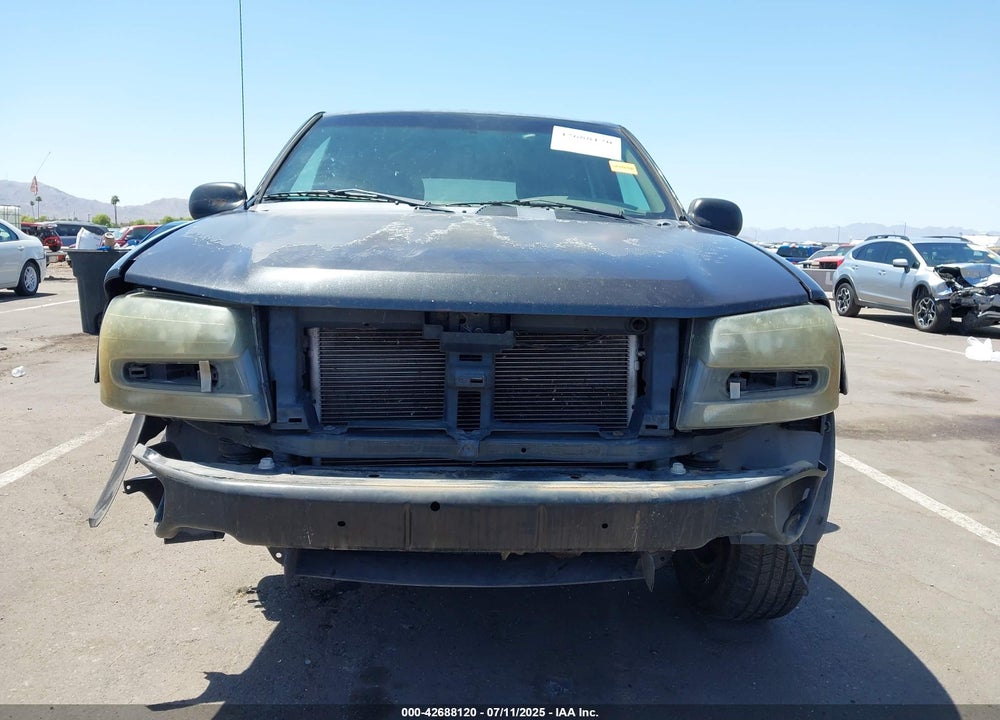 2003 CHEVROLET TRAILBLAZER LS VIN: 1GNDS13S932234846