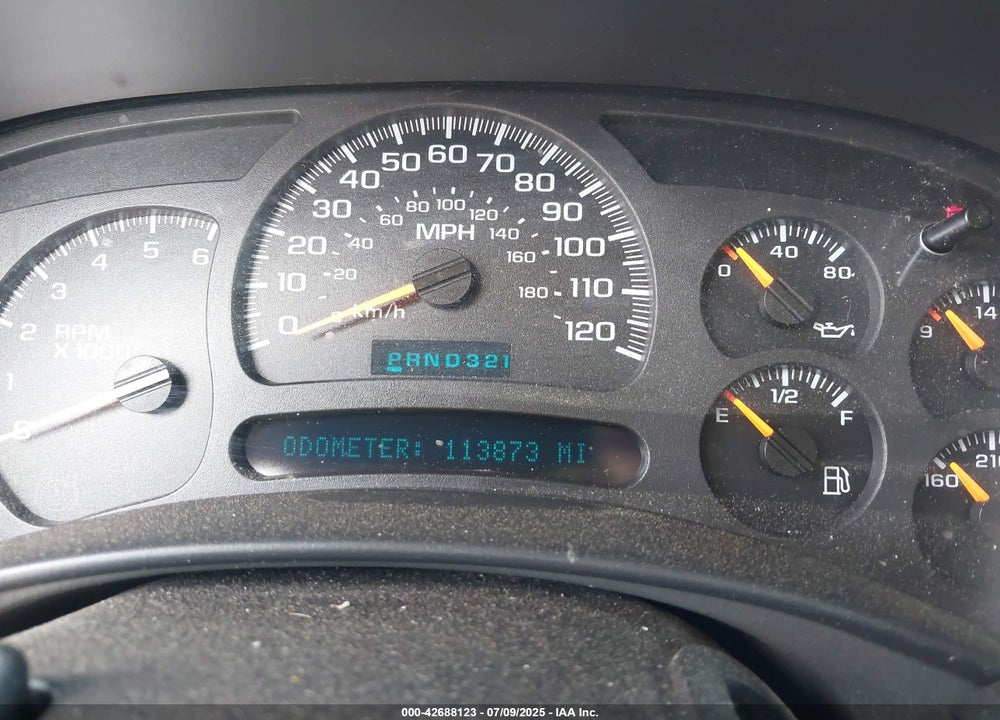 2004 GMC YUKON SLT VIN: 1GKEK13T74J190623