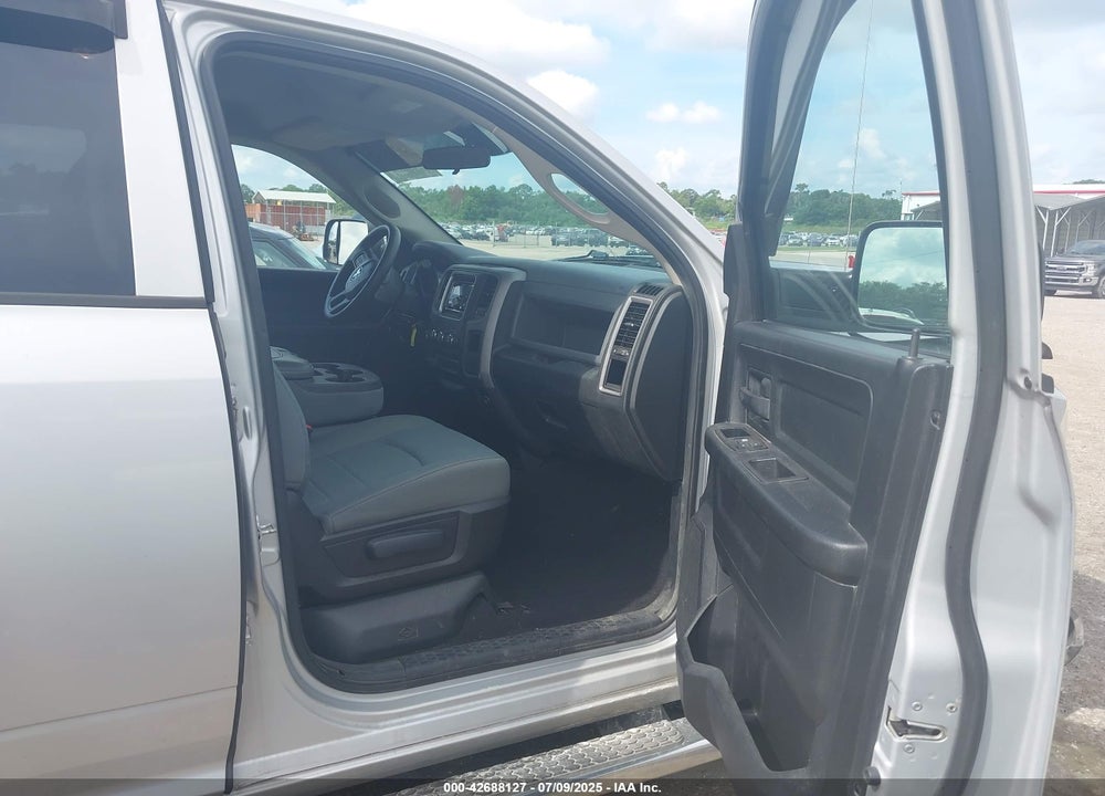 2014 RAM 1500 VIN: 1C6RR7FT8ES156118