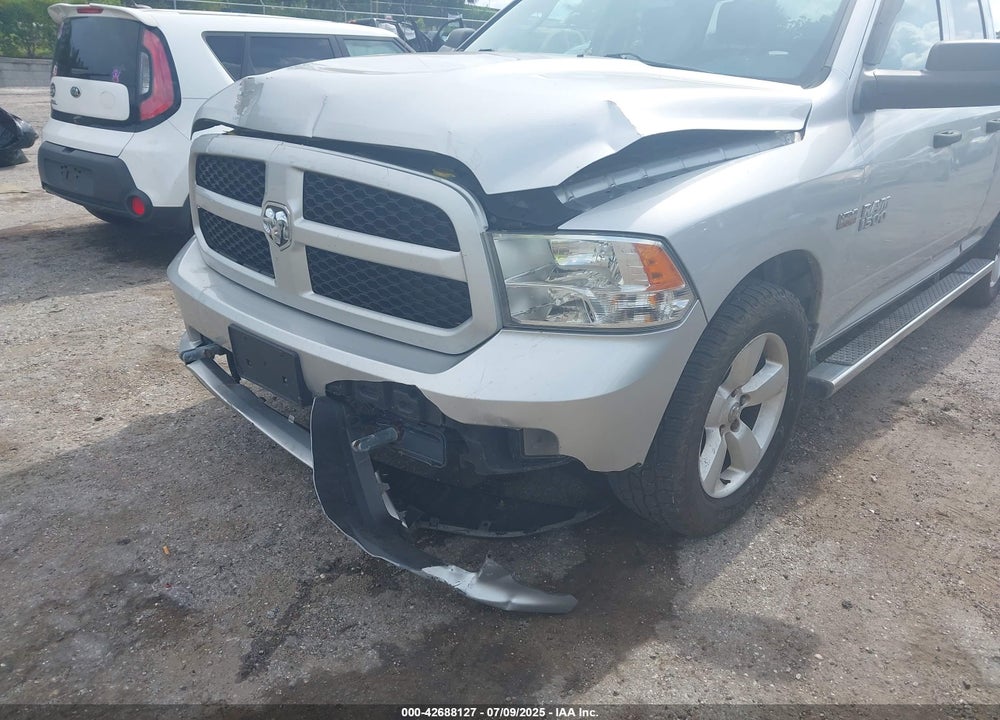 2014 RAM 1500 VIN: 1C6RR7FT8ES156118