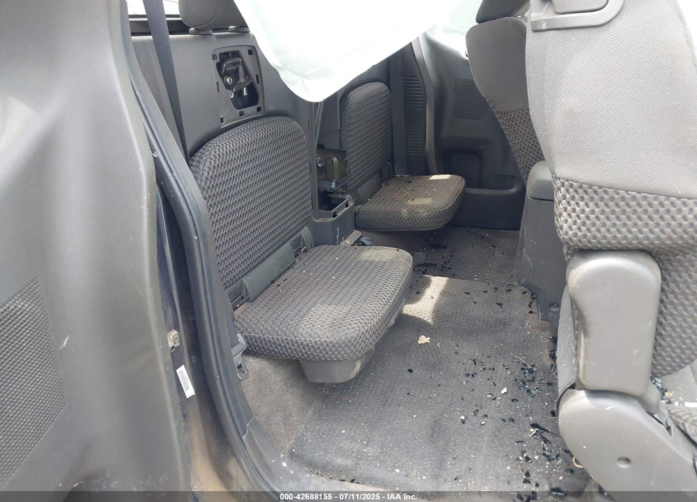 2014 NISSAN FRONTIER VIN: 1N6AD0CW2EN732940