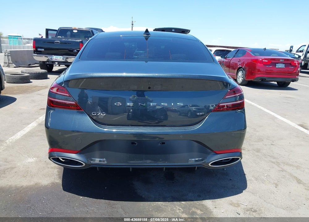 2023 GENESIS G70 VIN: KMTG54TE3PU123875