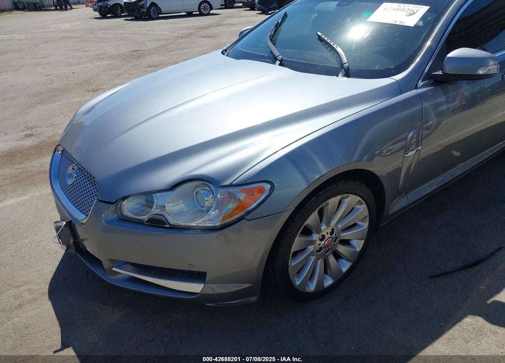 2009 JAGUAR XF VIN: SAJWA06B09HR02678