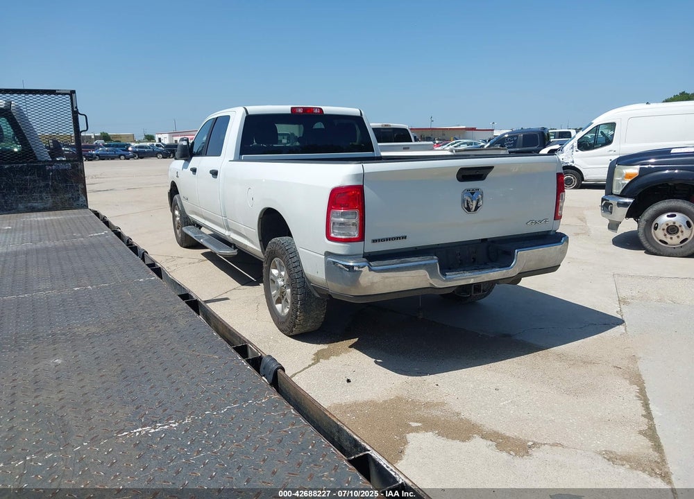 2024 RAM 3500 BIG HORN  4X4 8' BOX VIN: 3C63R3HL9RG339228