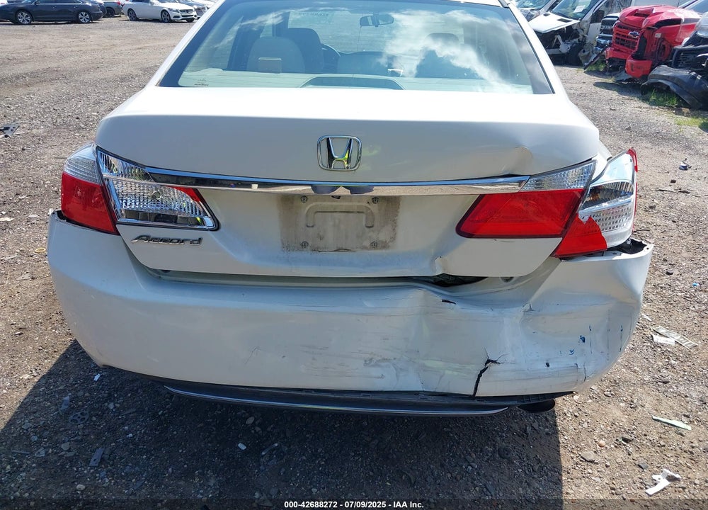 2015 HONDA ACCORD VIN: 1HGCR2F70FA033894