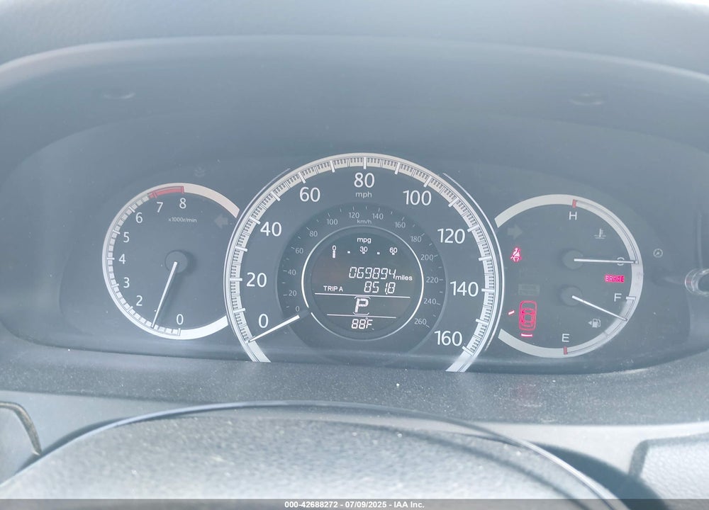 2015 HONDA ACCORD VIN: 1HGCR2F70FA033894