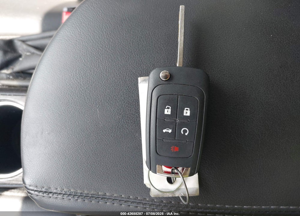 2014 CHEVROLET MALIBU VIN: 1G11E5SL2EF299255