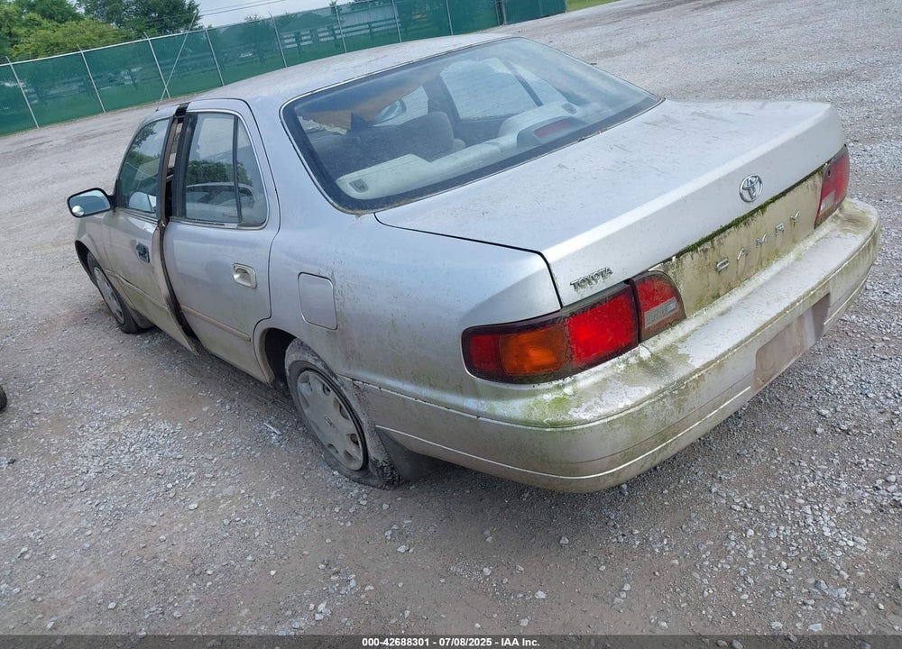 1996 TOYOTA CAMRY DX/LE/XLE VIN: JT2BG12KXT0417132