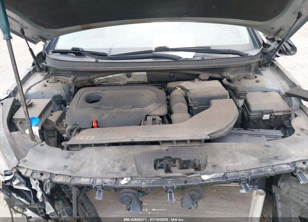 2015 HYUNDAI SONATA VIN: 5NPE24AF9FH181847