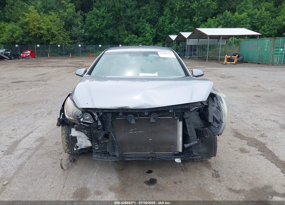 2015 HYUNDAI SONATA VIN: 5NPE24AF9FH181847