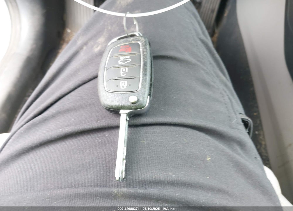 2015 HYUNDAI SONATA VIN: 5NPE24AF9FH181847