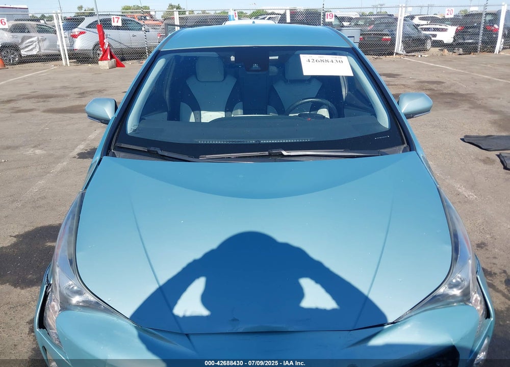2016 TOYOTA PRIUS VIN: JTDKARFU0G3004241