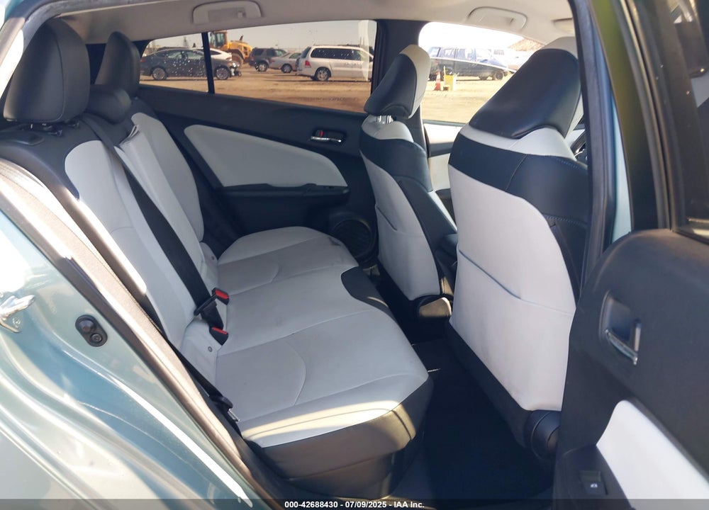 2016 TOYOTA PRIUS VIN: JTDKARFU0G3004241