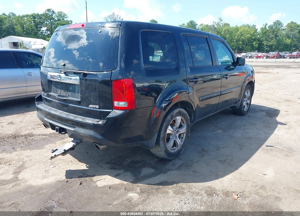 2012 HONDA PILOT VIN: 5FNYF4H71CB047750