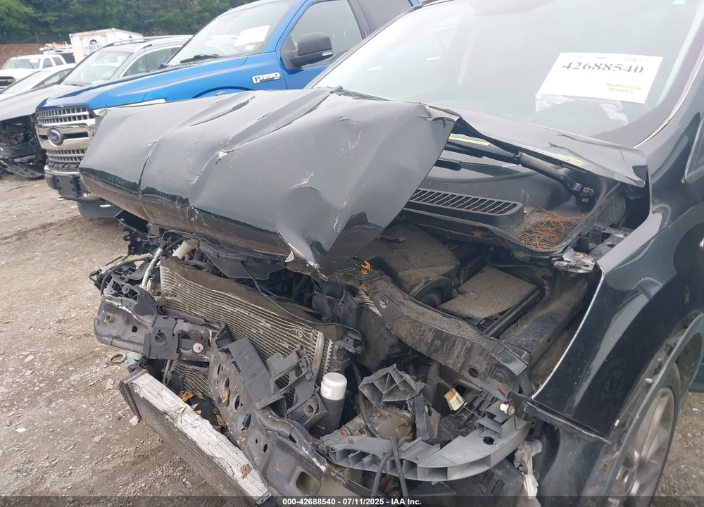 2016 FORD ESCAPE VIN: 1FMCU9G92GUC03125