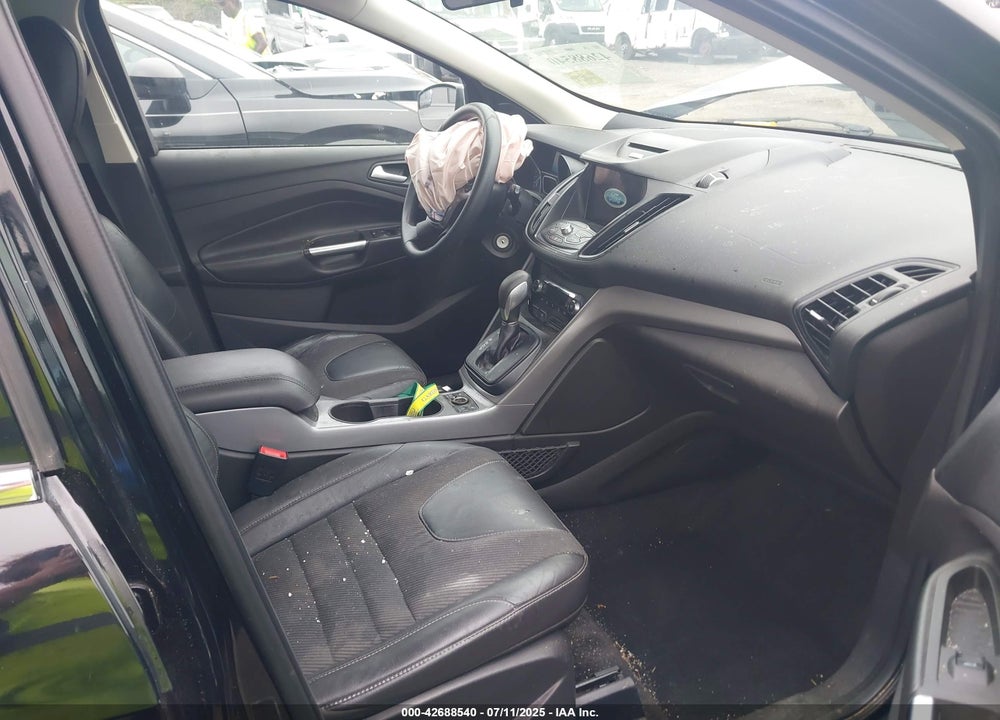 2016 FORD ESCAPE VIN: 1FMCU9G92GUC03125