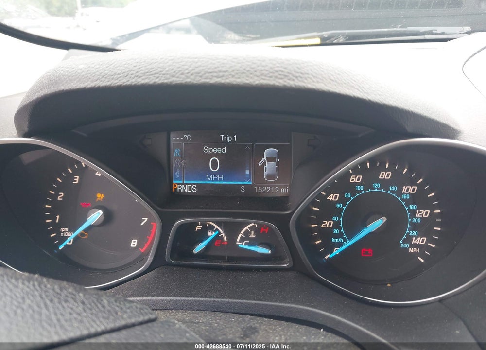 2016 FORD ESCAPE VIN: 1FMCU9G92GUC03125