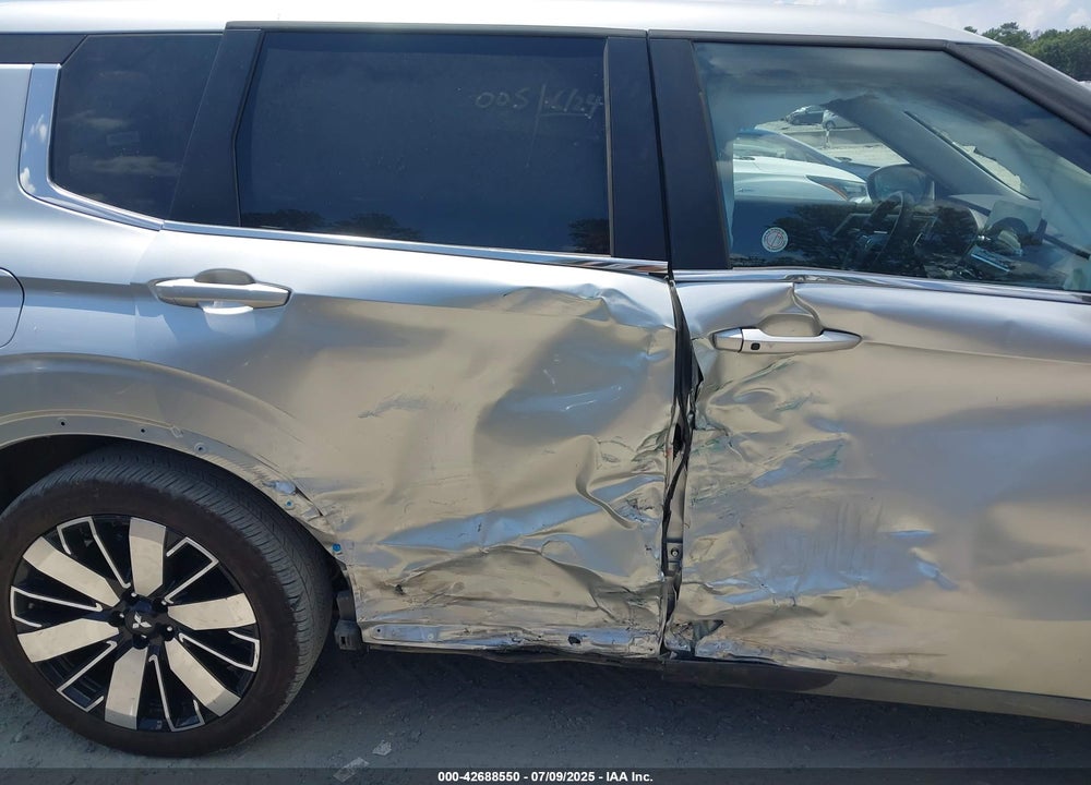 2024 MITSUBISHI OUTLANDER VIN: JA4J3VA80RZ088290