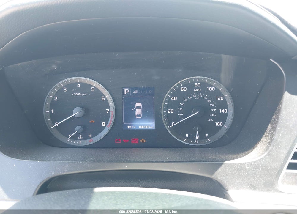 2015 HYUNDAI SONATA VIN: 5NPE34AF1FH109831