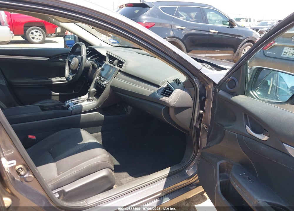 2016 HONDA CIVIC VIN: 19XFC2F75GE032770