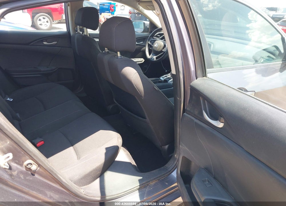 2016 HONDA CIVIC VIN: 19XFC2F75GE032770