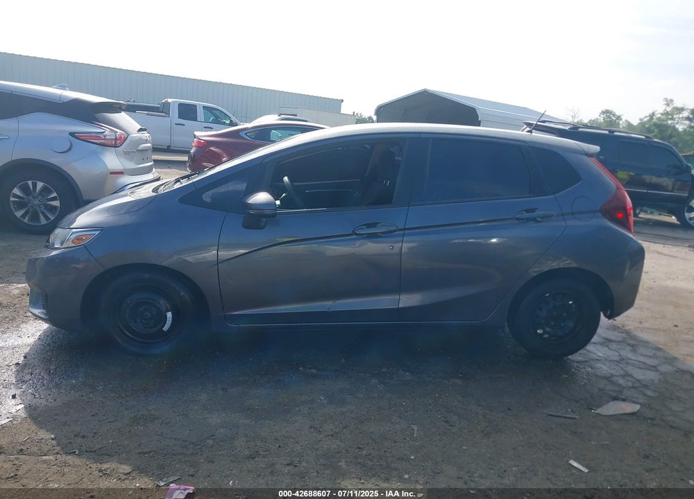 2015 HONDA FIT VIN: 3HGGK5H50FM736871
