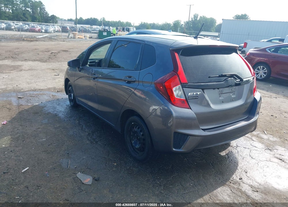 2015 HONDA FIT VIN: 3HGGK5H50FM736871