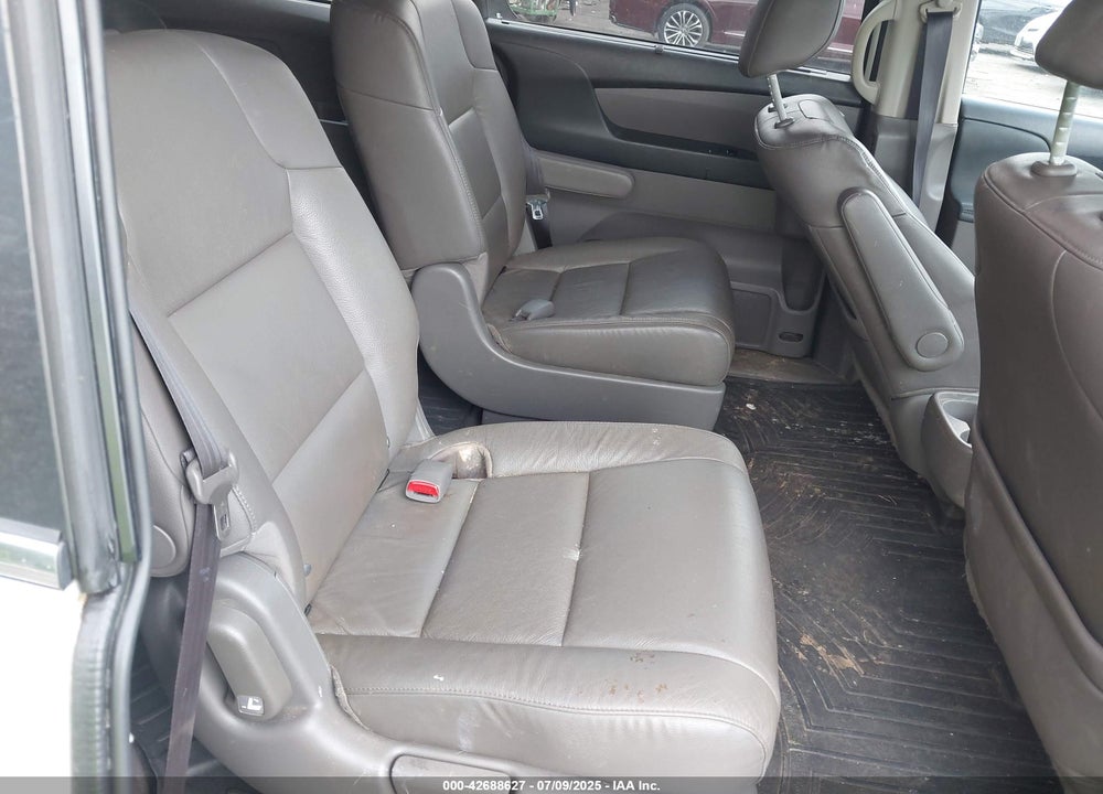 2016 HONDA ODYSSEY EX-L VIN: 5FNRL5H69GB035331