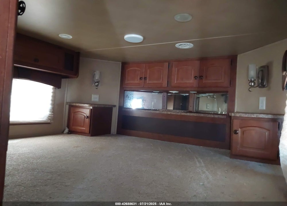 2012 BISON COACH STRATUS M-8315 TM VIN: 51Y306J26C2001681