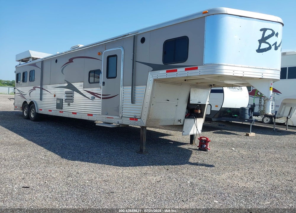 2012 BISON COACH STRATUS M-8315 TM VIN: 51Y306J26C2001681