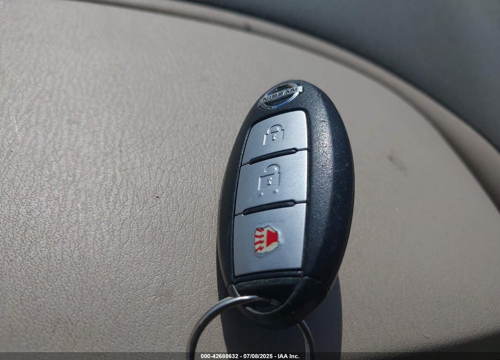 2014 NISSAN PATHFINDER VIN: 5N1AR2MN9EC695768