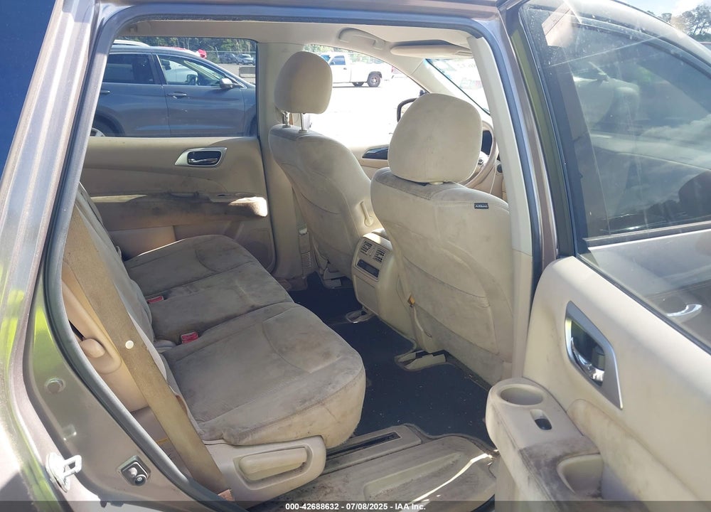 2014 NISSAN PATHFINDER VIN: 5N1AR2MN9EC695768
