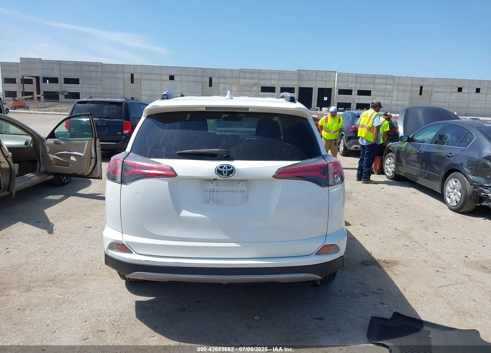 2018 TOYOTA RAV4 VIN: JTMWFREV5JJ189161