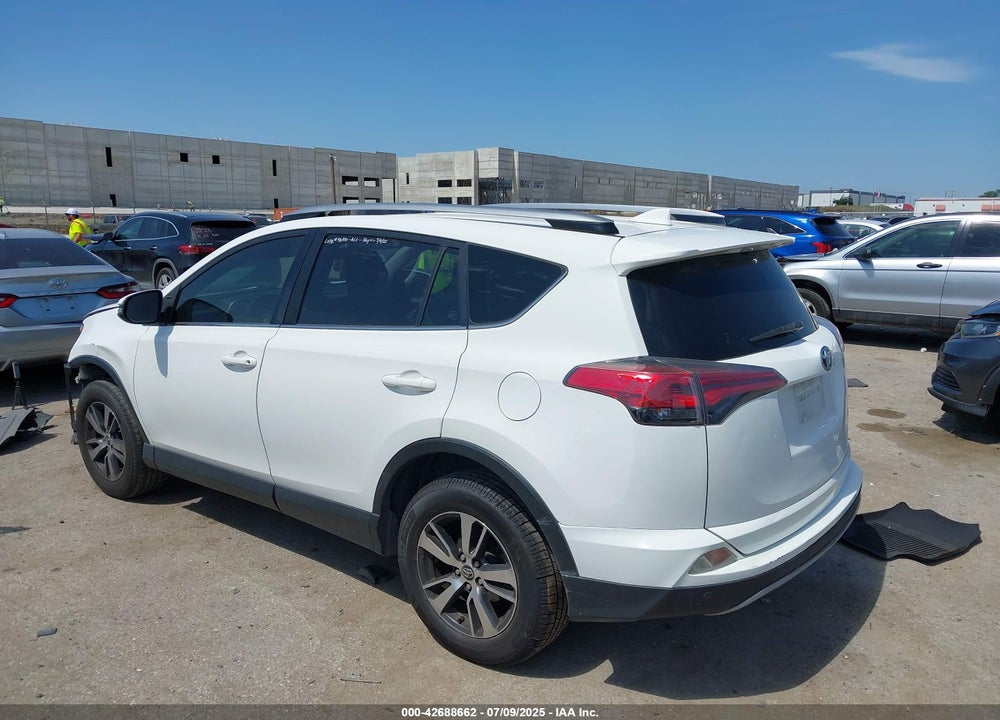 2018 TOYOTA RAV4 VIN: JTMWFREV5JJ189161