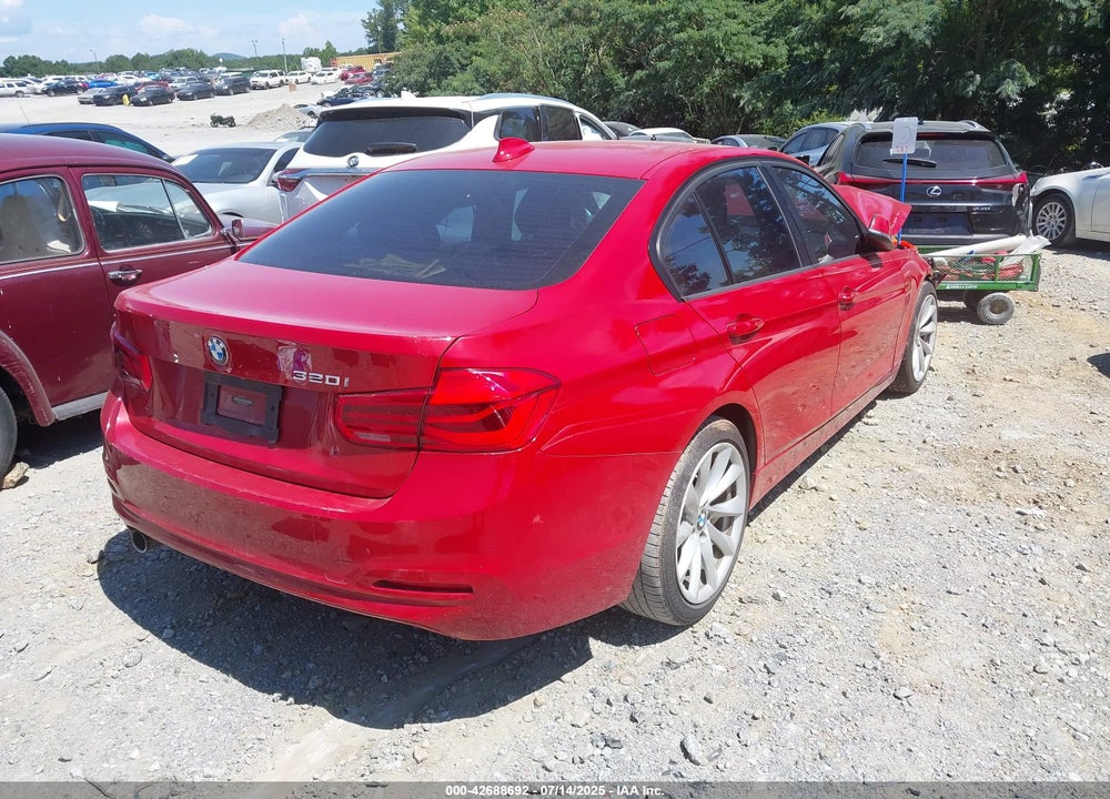 2018 BMW 320I VIN: WBA8A9C58JAH13932
