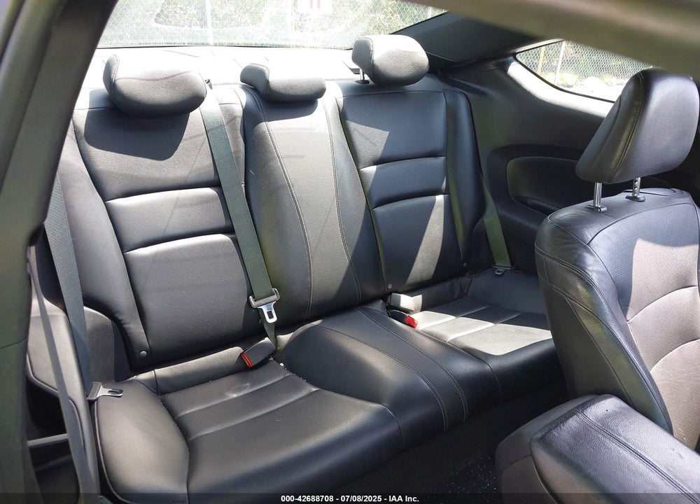 2016 HONDA ACCORD VIN: 1HGCT1B69GA000595