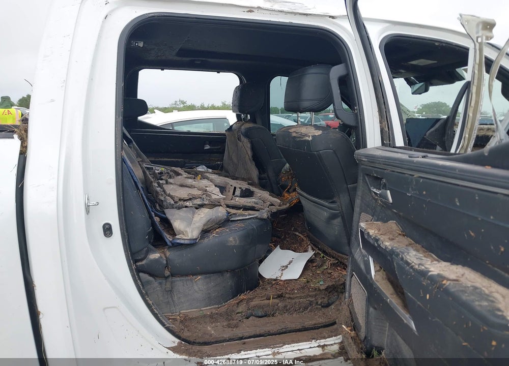 2022 TOYOTA TUNDRA VIN: 5TFNA5DB5NX024174