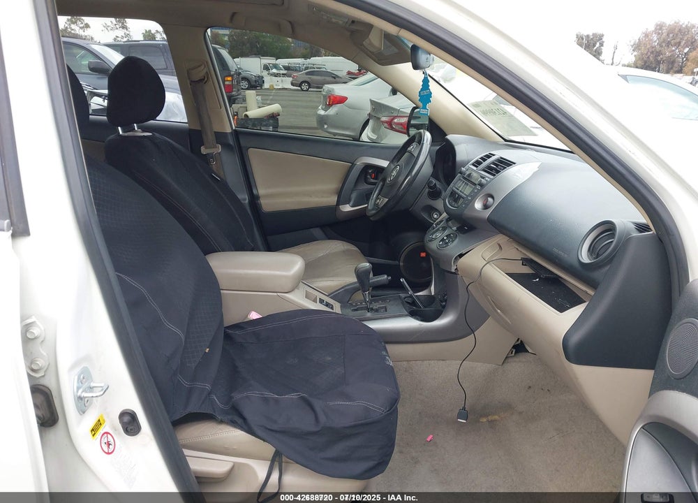 2007 TOYOTA RAV4 VIN: JTMBD31V675073587