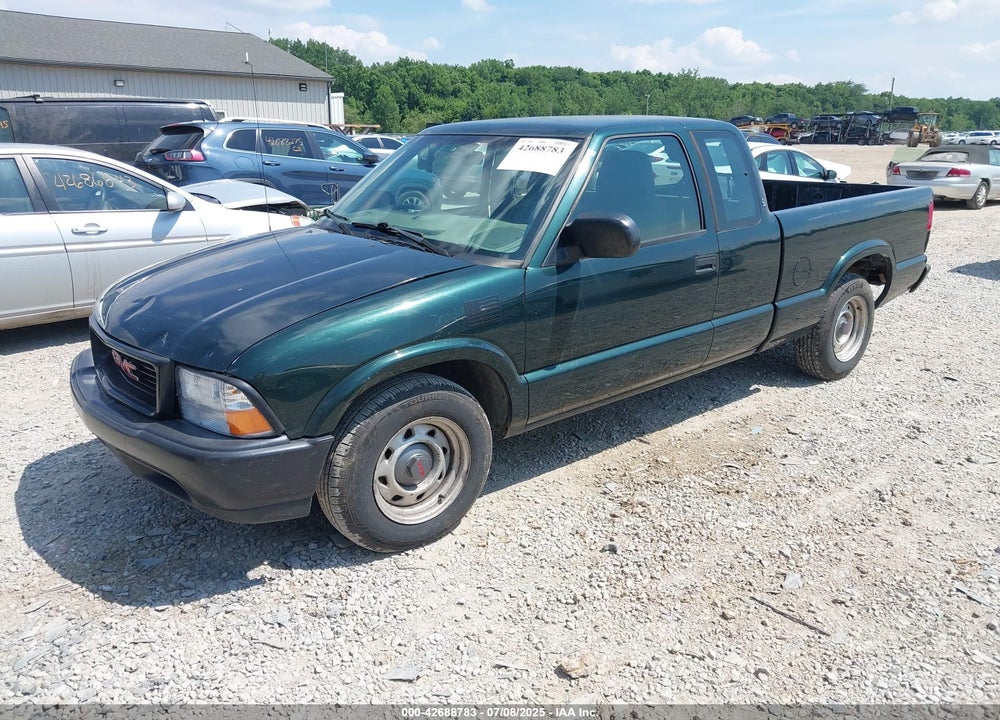 2002 GMC SONOMA SL VIN: 1GTCS19W628213723